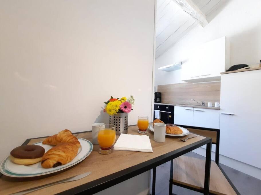 Le Petit Nid - Coeur De Ville - Clim Nimes Ngoại thất bức ảnh